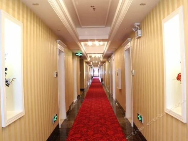 фотографии Longhua Hongmeigui Hotel изображение №8