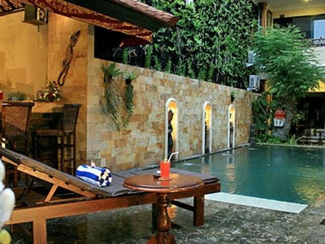 фото Hotel Taman Ayu Legian изображение №10
