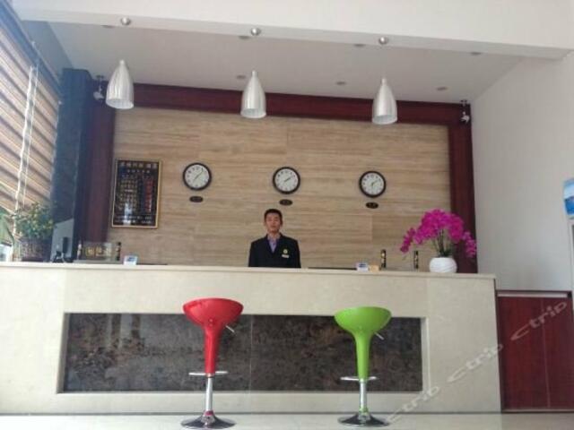 фото отеля Junya Zhouji Hotel изображение №9