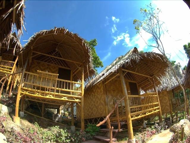 фото отеля Phi Phi Hill Bamboo Bungalow изображение №1