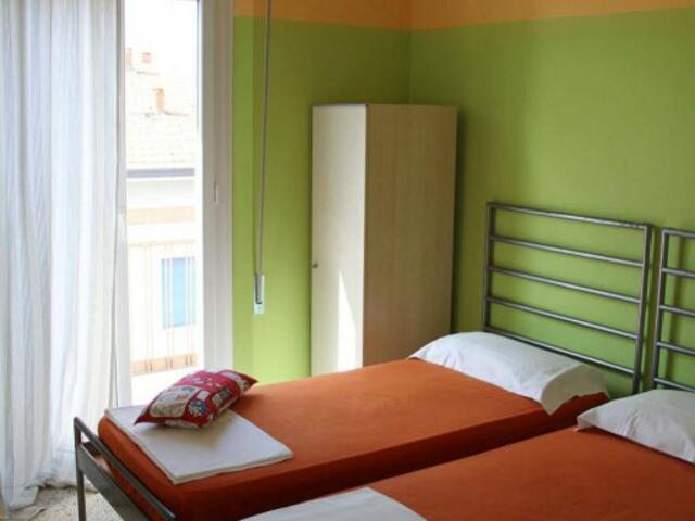 фото отеля Jammin' Hostel Rimini изображение №33