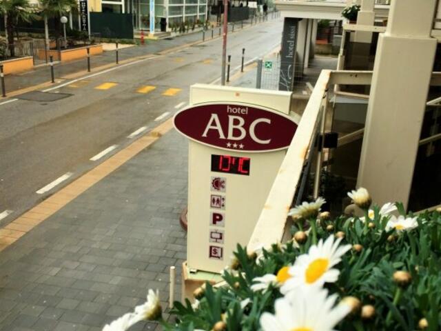 фото Hotel ABC изображение №2