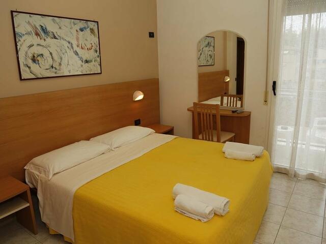 фото Hotel Villa Dina изображение №22