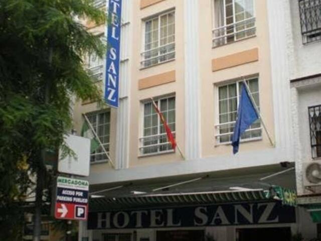 фото отеля Hotel Sanz изображение №1
