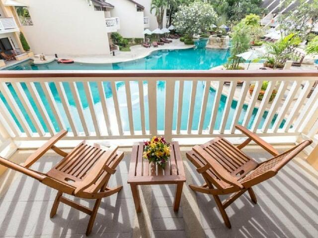 фото отеля Thara Patong Beach Resort & Spa изображение №37