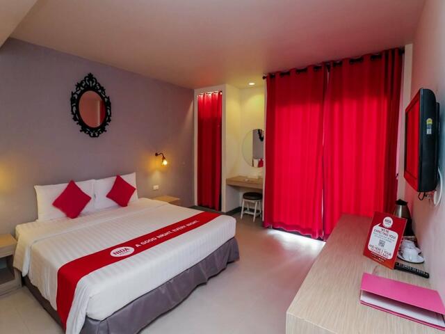 фото отеля Nida Rooms Patong Beach Bungalow изображение №1