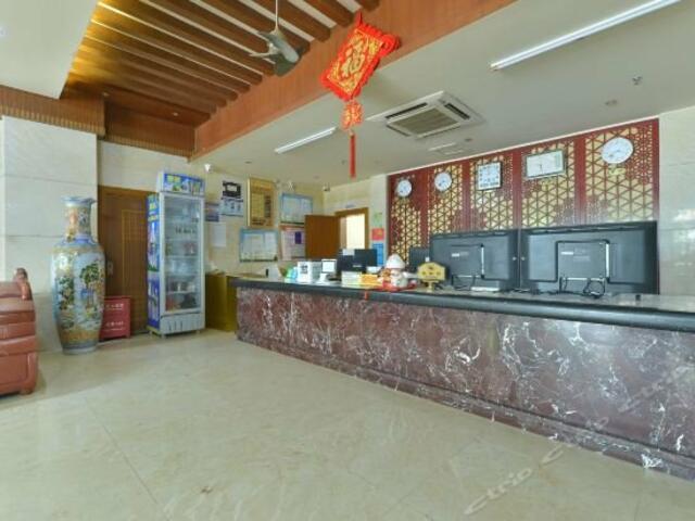 фотографии Wangshui Business Hotel изображение №4