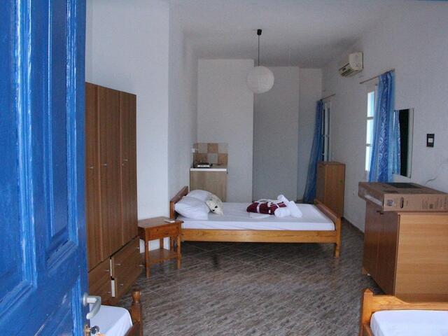 фото отеля Dodo's Santorini изображение №5