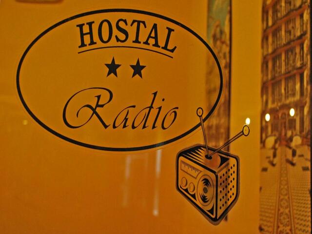 фото отеля Hostal Radio изображение №5