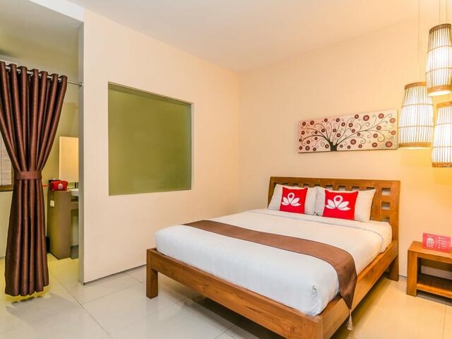 фото отеля ZEN Rooms Denpasar Mahendradata изображение №21