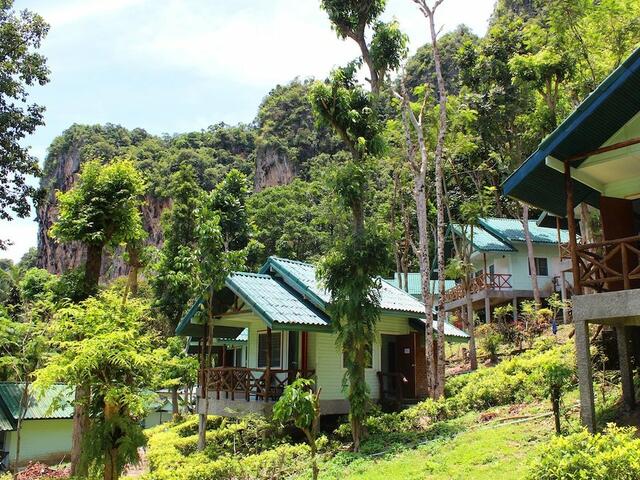 фотографии отеля Chillout Jungle Bungalows изображение №7
