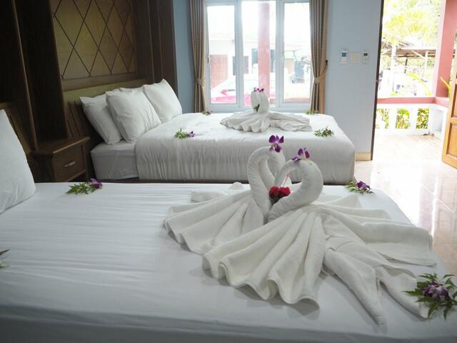 фотографии отеля Selamat Lanta Resort изображение №15
