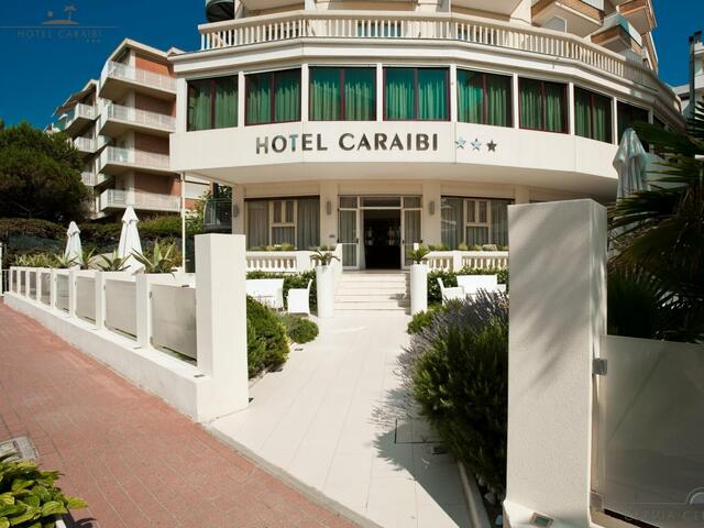 фотографии отеля Hotel Caraibi изображение №7