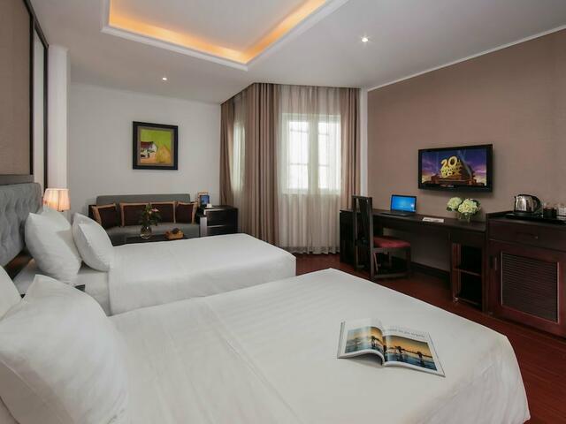 фото Quoc Hoa Premier Hotel изображение №22