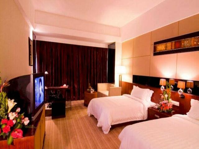 фото отеля Hainan Wanlilong Business Hotel изображение №17