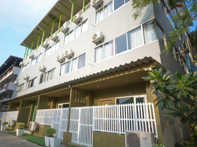 фото отеля I Krabi Hostel Aonang изображение №1