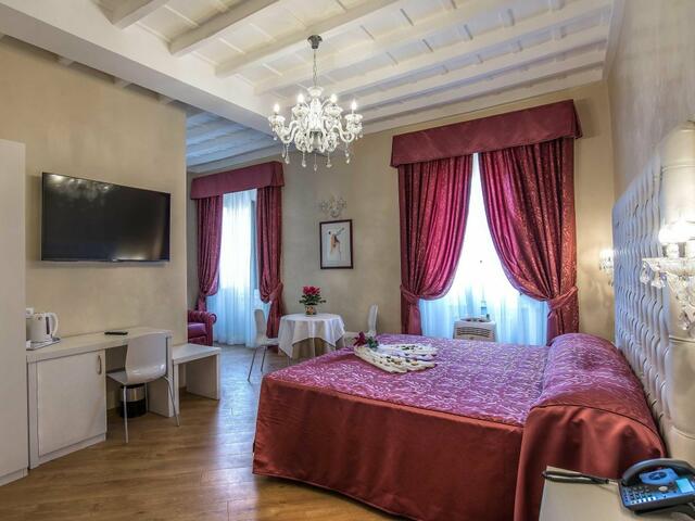 фото отеля Trevi Rome Suite изображение №29