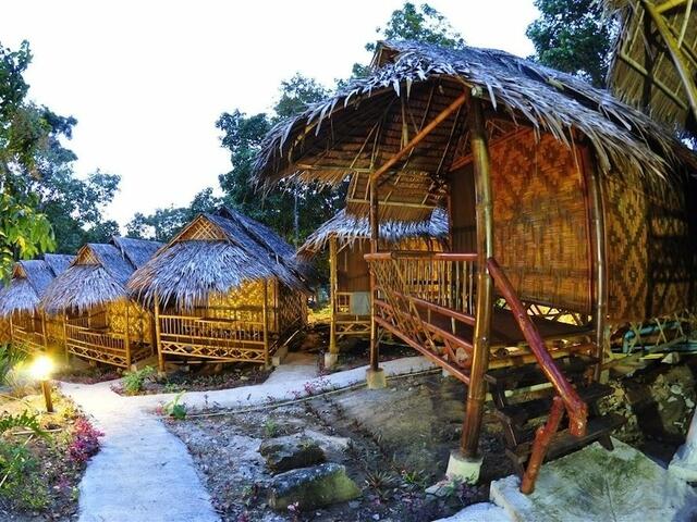 фото Phi Phi Hill Bamboo Bungalow изображение №30