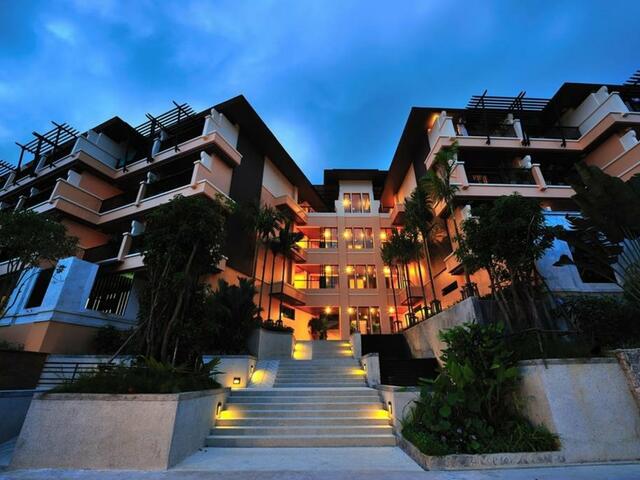фото отеля Aonang Cliff Beach Suites and Villas изображение №1