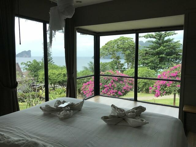 фото отеля HIP Seaview Resort at Phi Phi изображение №1