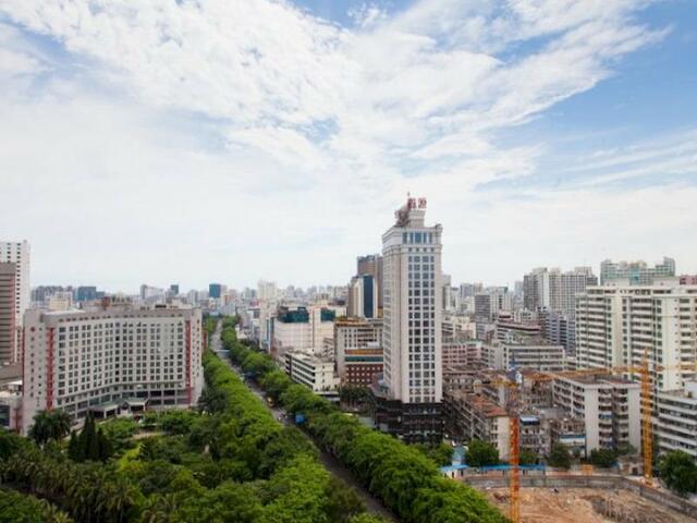 фото Hainan Hongyun Hotel изображение №2