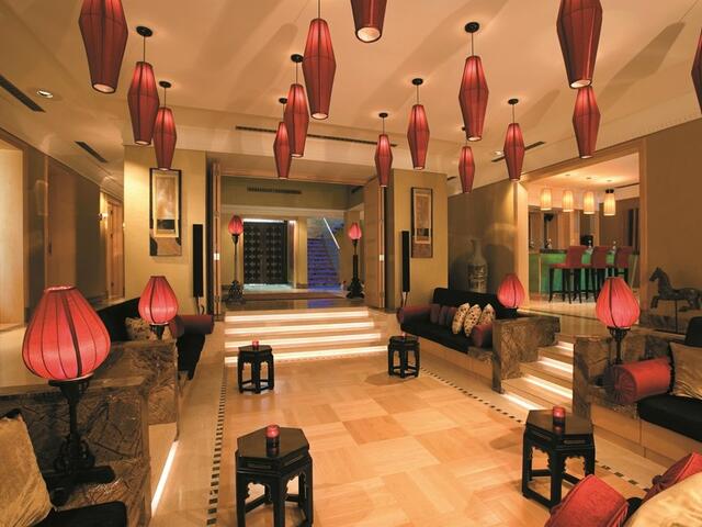 фото отеля Shangri-La Hotel Apartments Qaryat Al Beri изображение №29