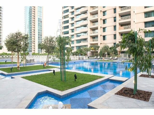 фото отеля Dream Inn Dubai – 29 Boulevard with Private Terrace изображение №1