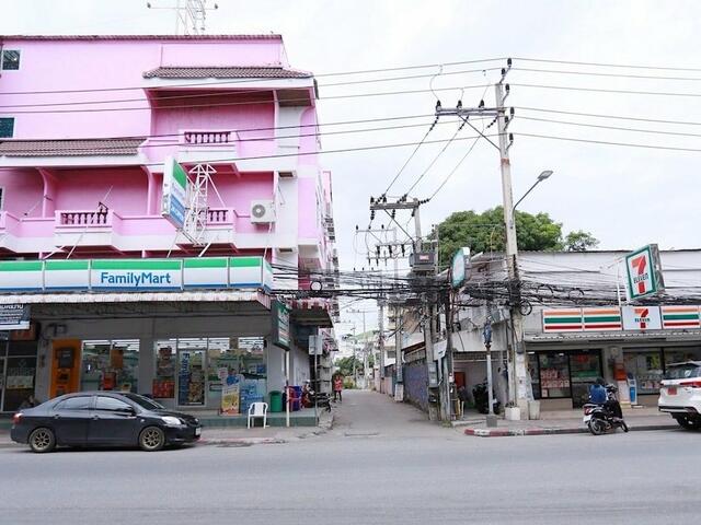 фото Pintree Service Apartment Pattaya изображение №2