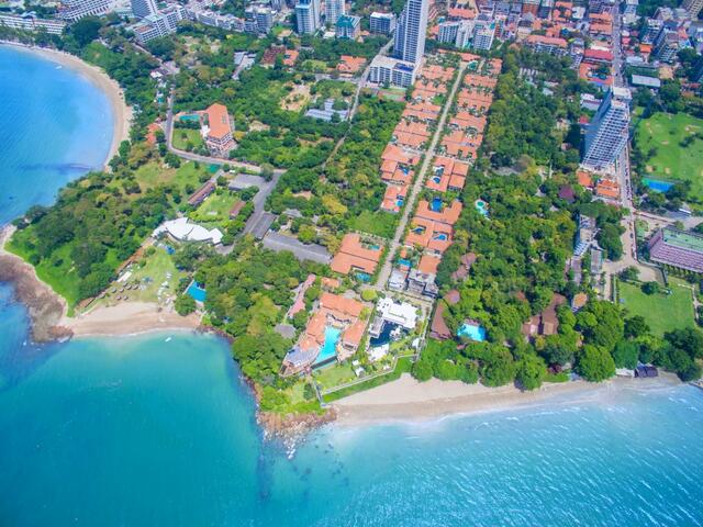 фото отеля Private Beach Majestic Pool Villa Pattaya изображение №5
