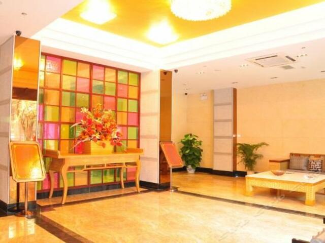 фото отеля Jiaxing Hotel Yilong изображение №5