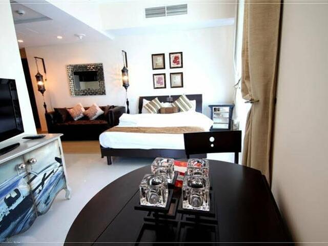 фото отеля Dubai Apartments - Marina - Bay Central изображение №17