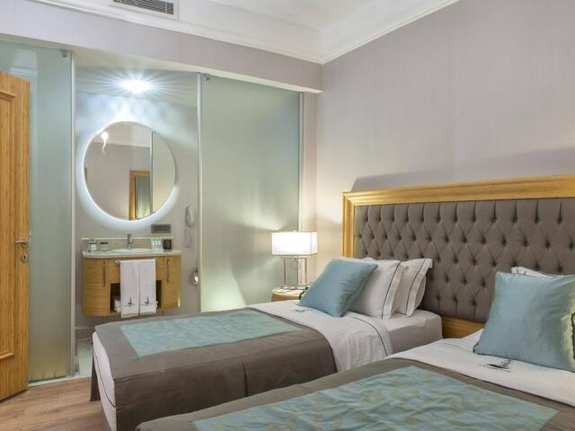 фотографии The Blue Bosphorus Hotel By Corendon изображение №32