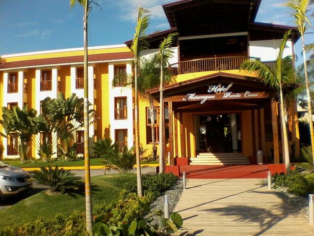 фото отеля Hotel Merengue Punta Cana изображение №1
