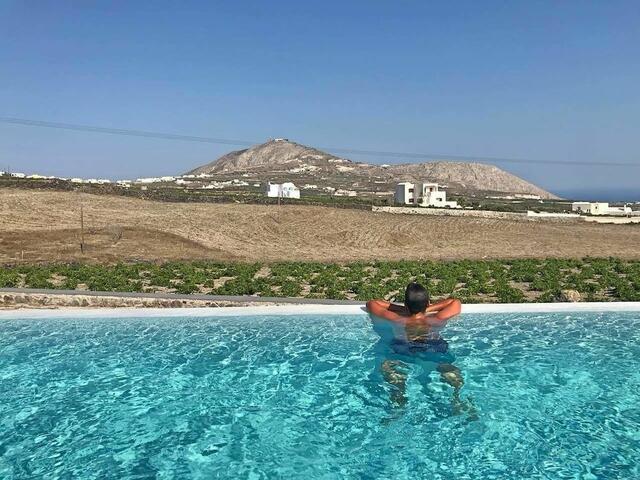 фото отеля Samsara - Santorini Luxury Retreat изображение №9