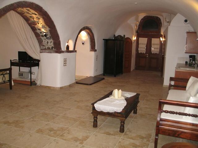 фото Santorini Mansion at Imerovigli изображение №18