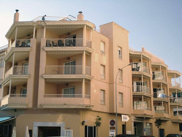 фото отеля Apartamentos Andalucía изображение №1