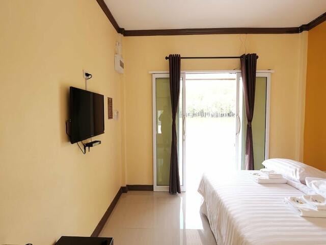 фотографии отеля Srikanlaya Resort изображение №15