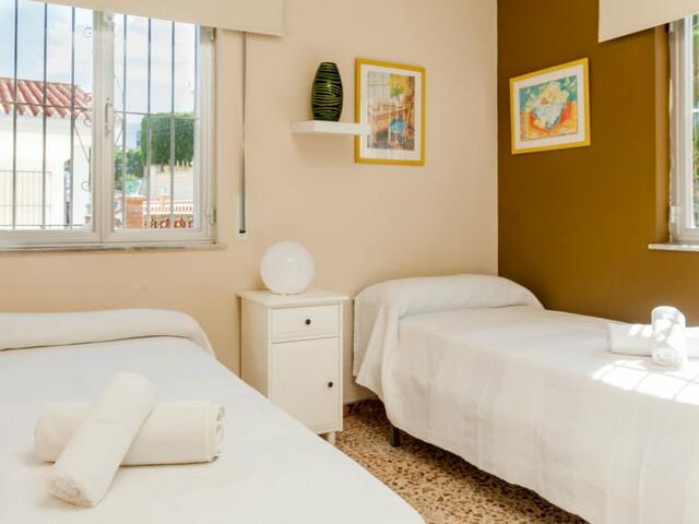фотографии отеля Los Delfines - Five Bedroom изображение №3