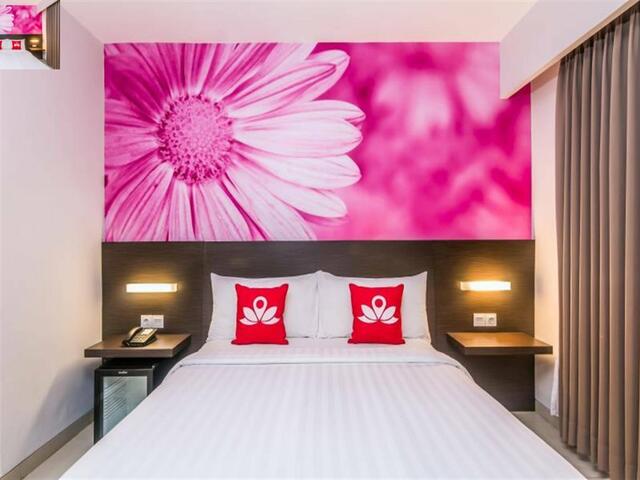 фото отеля ZEN Rooms Kuta ByPass Ngurah Rai изображение №1