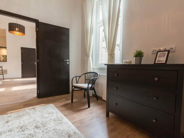 фото Hi5 Apartments - Luxury Suites изображение №30