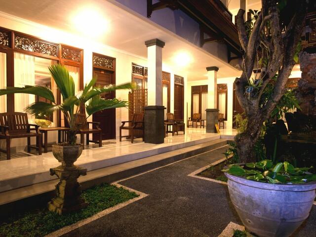 фото отеля Puri Mango Hotel изображение №1