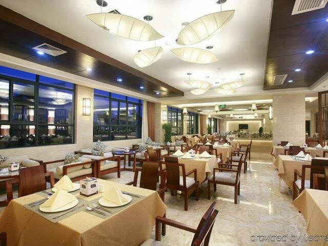 фото Sanya KT Wangfu Conference Resort Hotel изображение №14