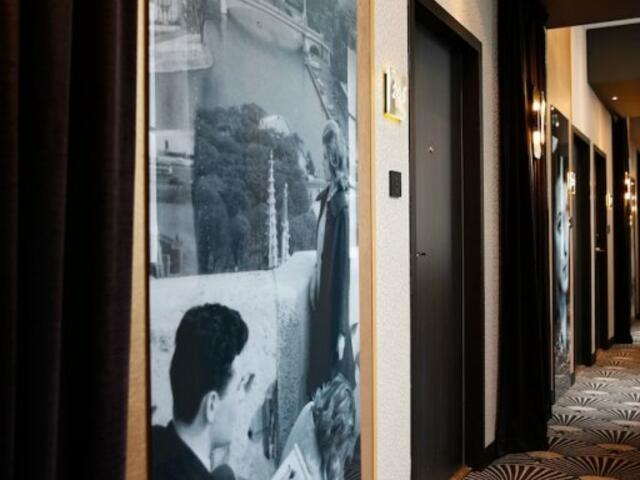 фото отеля Niepce Paris Hotel, Curio Collection by Hilton изображение №25