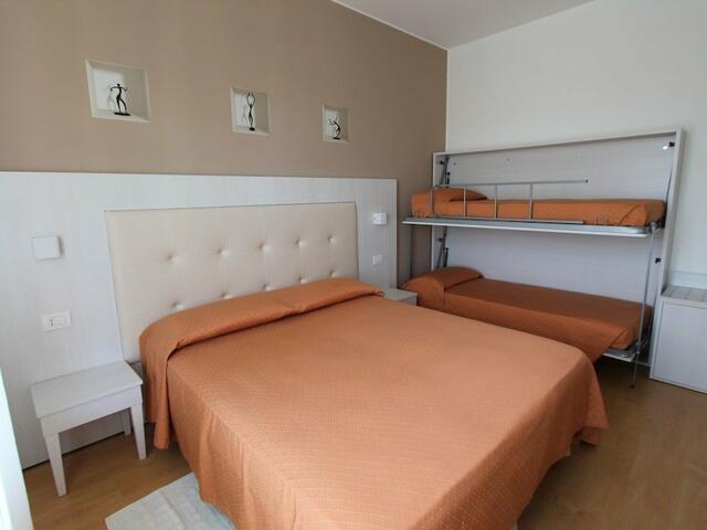 фото отеля Hotel Escorial изображение №17
