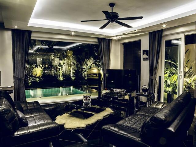 фотографии отеля Hollywood Pool Villa Jomtien Pattaya изображение №43
