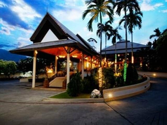 фотографии Thara Patong Beach Resort & Spa изображение №4