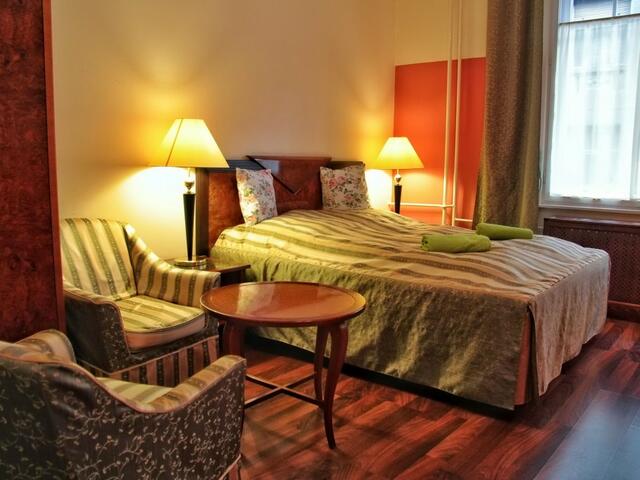 фото отеля Evergreen Budapest Bed & Breakfast and Guest House изображение №21
