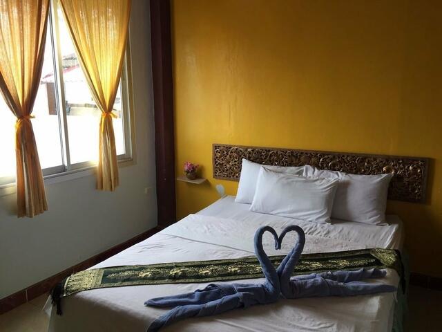 фото отеля Sritrang Hotel изображение №25