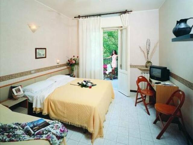 фото Hotel Antares изображение №26