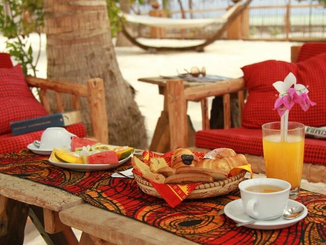 фотографии отеля Ujamaa Beach Resort Zanzibar изображение №23